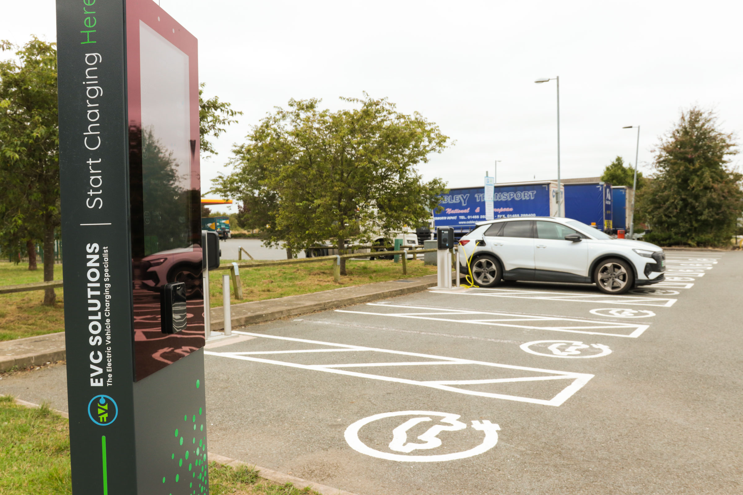 Ibis Budget Hotel customer EV charging installations